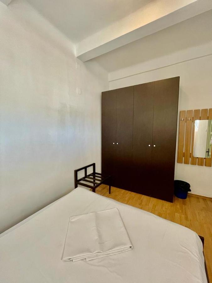Hostel Cazino Nord Rooms مامايا المظهر الخارجي الصورة