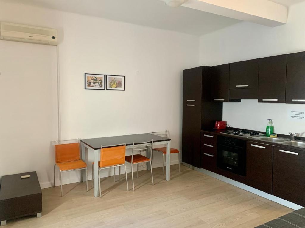 Hostel Cazino Nord Rooms مامايا المظهر الخارجي الصورة