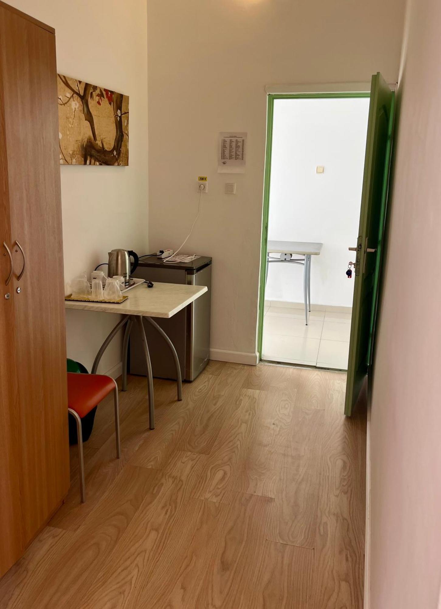 Hostel Cazino Nord Rooms مامايا المظهر الخارجي الصورة
