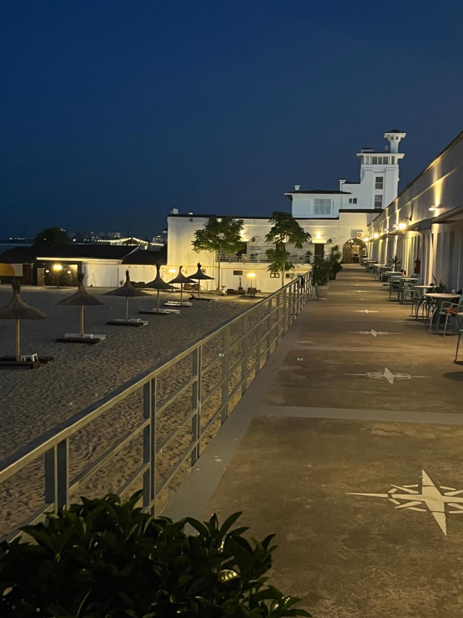 Hostel Cazino Nord Rooms مامايا المظهر الخارجي الصورة