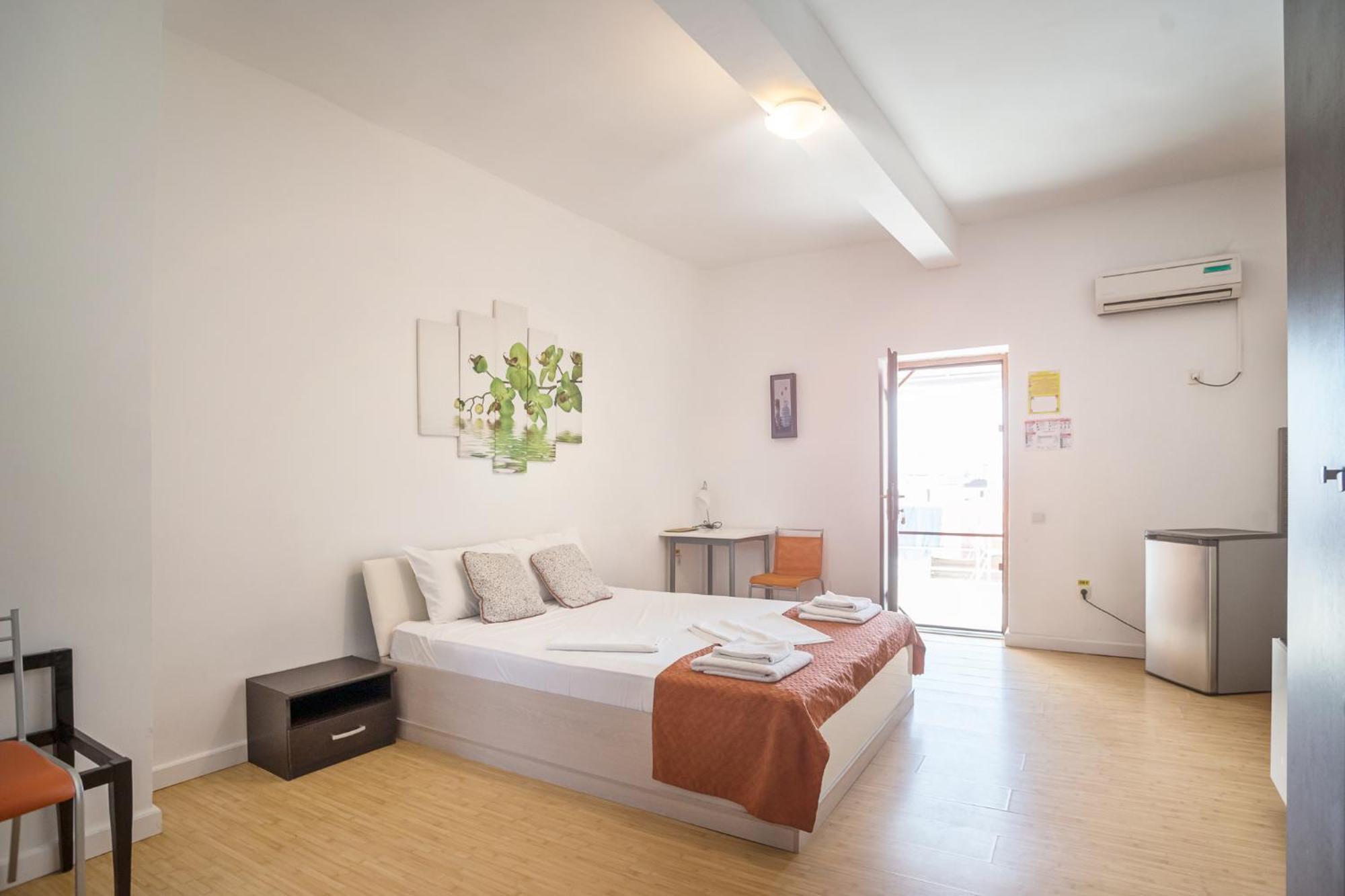 Hostel Cazino Nord Rooms مامايا المظهر الخارجي الصورة